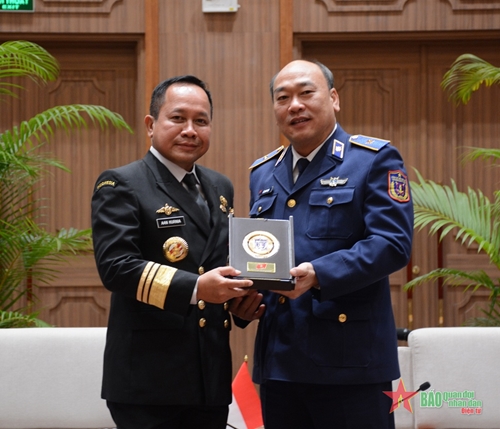 Làm sâu sắc hơn quan hệ hợp tác giữa Cảnh sát biển Việt Nam và Cảnh sát biển Indonesia
